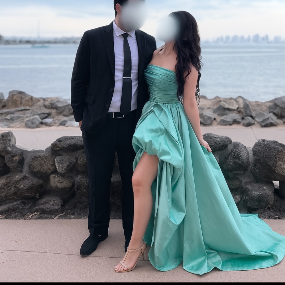 Elegant nilgreen Tarikediz Strapless Evening Dress